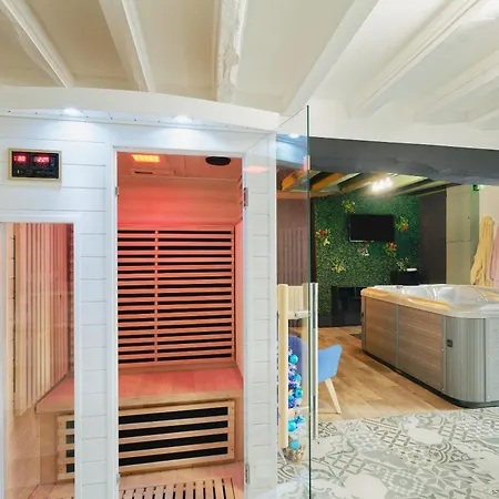 Chez So'spa بيت للعطل Loiron-Ruille