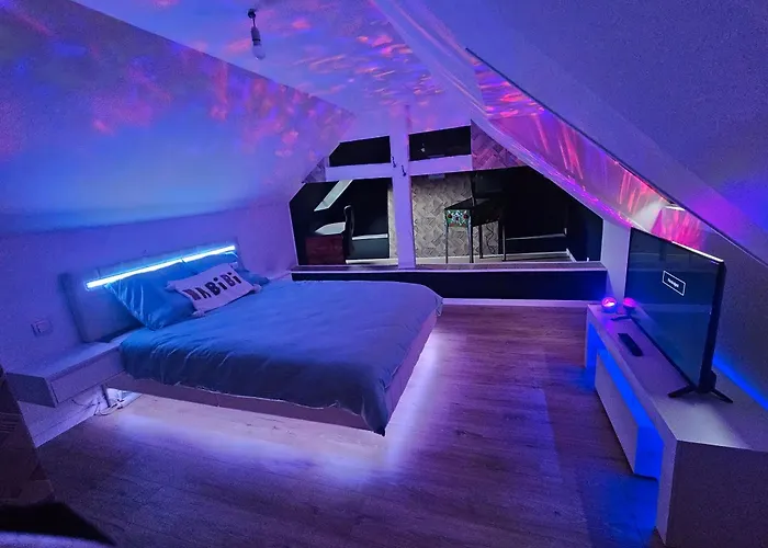 Дом отдыха Chez So'spa Loiron-Ruille