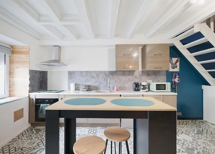 Chez So'spa Дом отдыха Loiron-Ruille