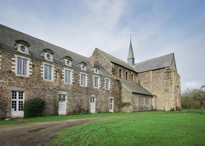 Дом отдыха Chez So'spa Loiron-Ruille